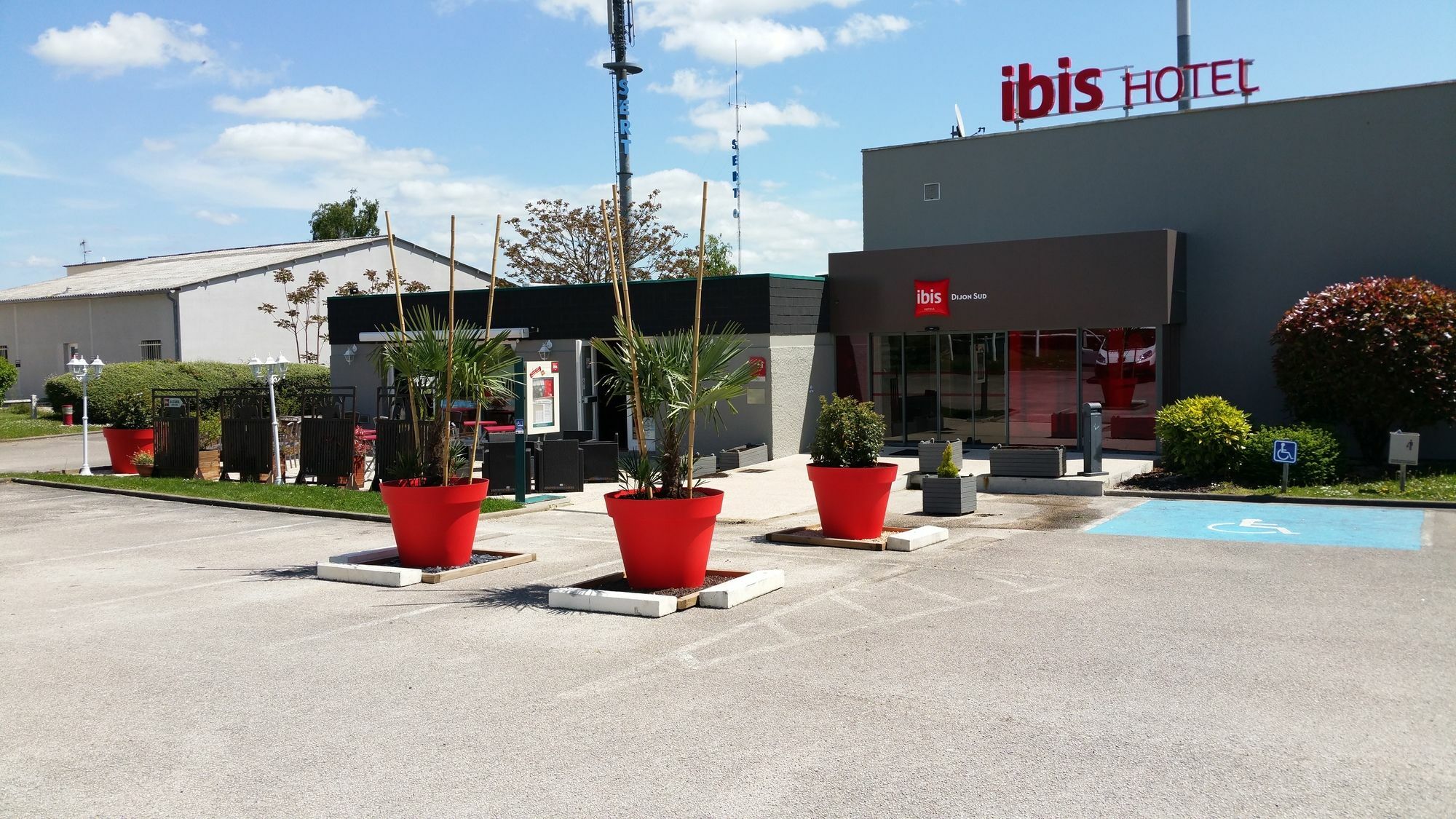 Ibis Dijon Sud Hotel Perrigny-les-Dijon Exterior foto